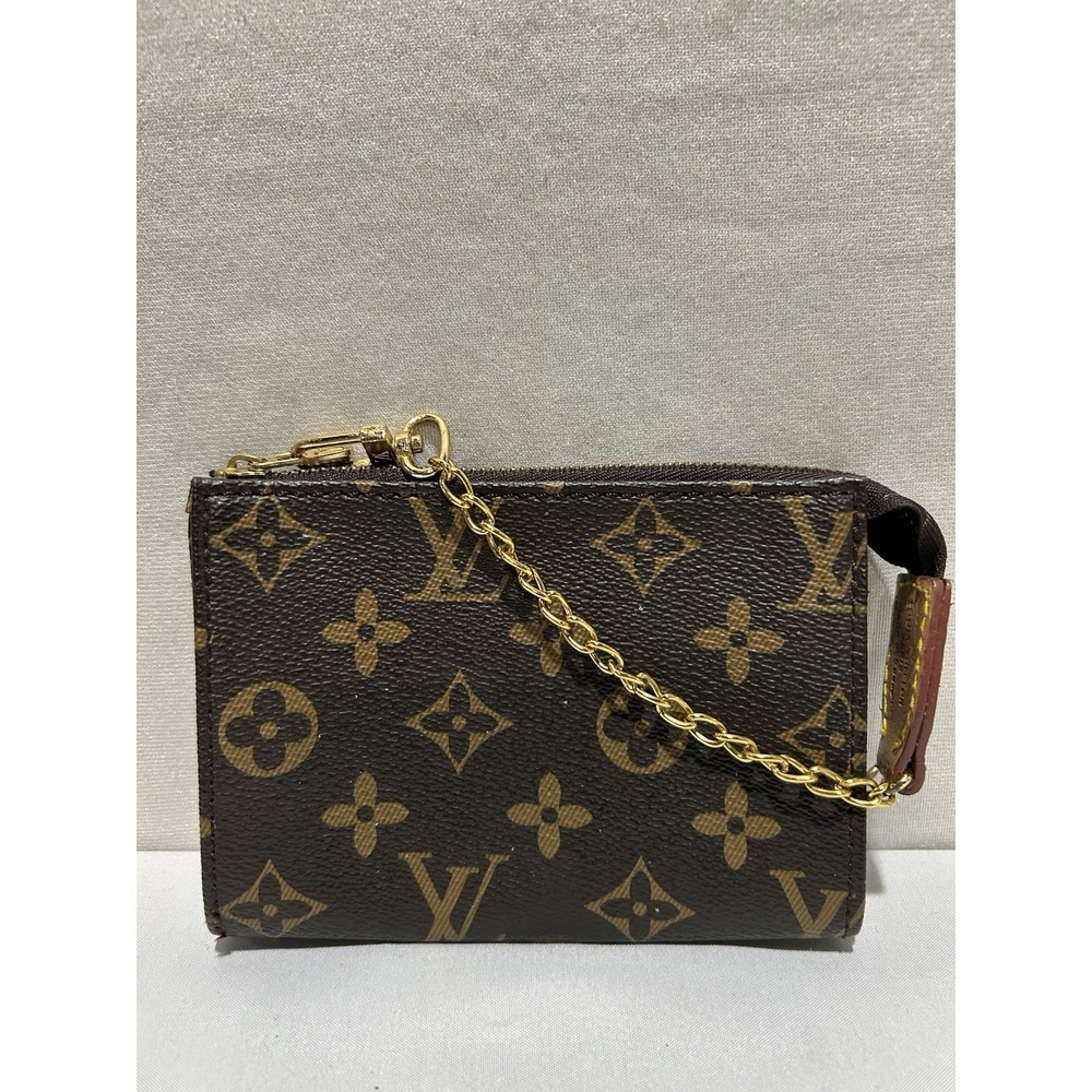 Vintage Louis Vuitton Paris Monogram Coin Purse Key Pouch Chain & Carabiner